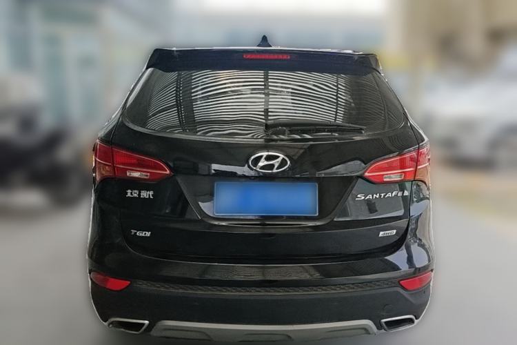 Used Hyundai Santa Fe 2015 2.0T Automatic Two-Wheel Drive Smart Version 5 Seats Rear
