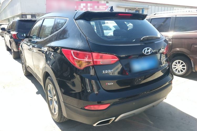 Used Hyundai Santa Fe 2015 2.0T Automatic All-Wheel Drive Smart Version 5 Seats Rear Left 45 Deg