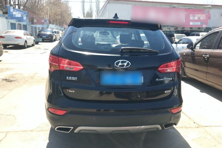 Used Hyundai Santa Fe 2015 2.0T Automatic All-Wheel Drive Smart Version 5 Seats Rear