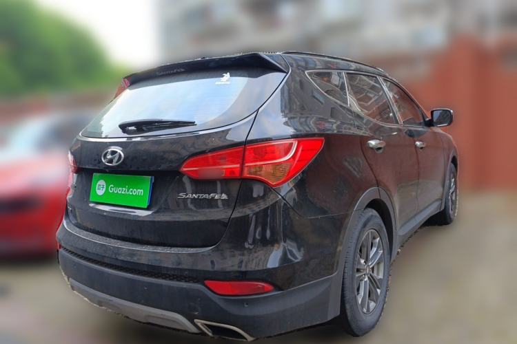 Used Hyundai Santa Fe 2015 2.0T Automatic Two-Wheel Drive Smart Version 5 Seats Rear Right 45 Deg