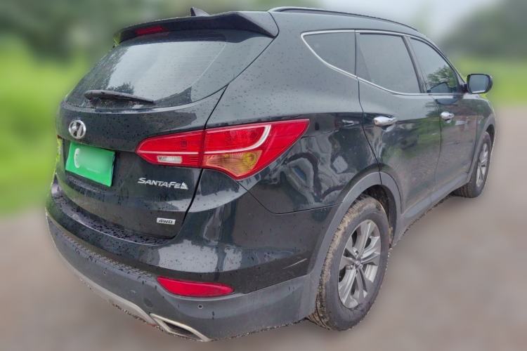 Used Hyundai Santa Fe 2015 2.0T Automatic 4x4 Smart 7-Seater Rear Right 45 Deg
