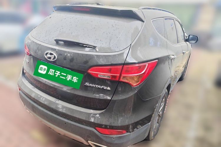 Used Hyundai Santa Fe 2015 2.0T Automatic Two-Wheel Drive Smart Version 5 Seats Rear Right 45 Deg