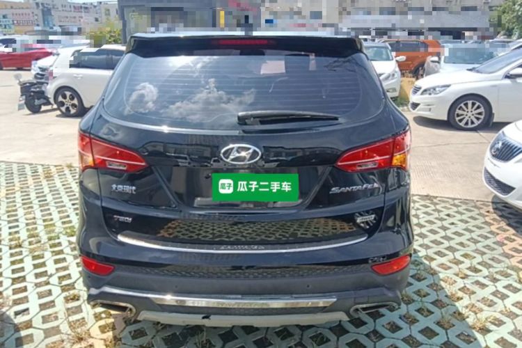 Used Hyundai Santa Fe 2015 2.0T Automatic All-Wheel Drive Smart Version 5 Seats Rear