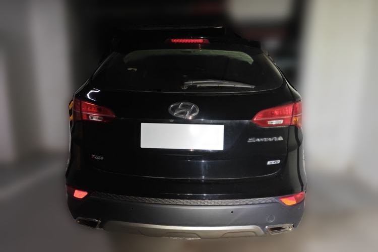 Used Hyundai Santa Fe 2015 2.0T Automatic All-Wheel Drive Smart Version 5 Seats Rear