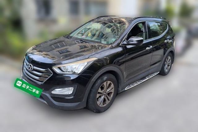 Used Hyundai Santa Fe 2015 2.0T Automatic Two-Wheel Drive Smart Version 5 Seats