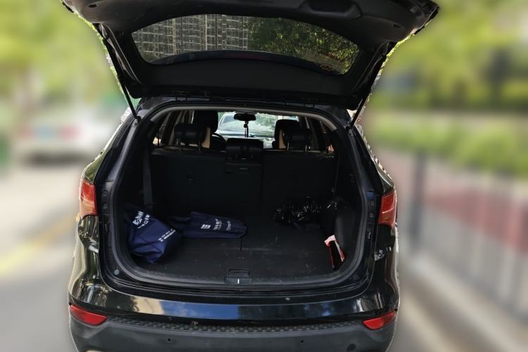 Used Hyundai Santa Fe 2015 2.0T Automatic 4x4 Smart 7-Seater Trunk