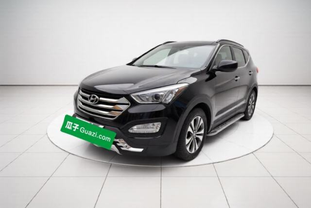 Hyundai Santa Fe 2015 2.0T Automatic 4x4 Smart 7-Seater d’occasion Guazi used car, China used car export, Used car for sale, Used Hyundai cars, Cheapest cars for sale