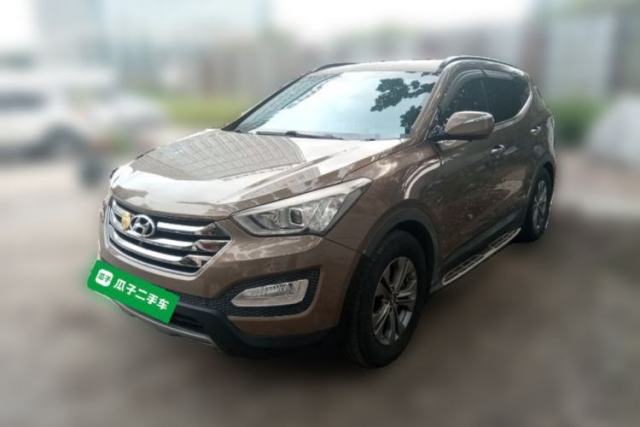 Used Hyundai Santa Fe 2015 2.4L Automatic Two-Wheel Drive Comfort Edition 5 Seats