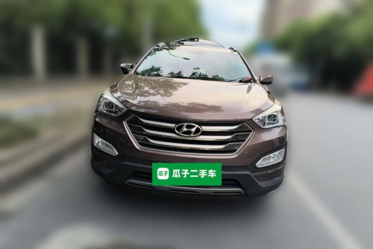 Used Hyundai Santa Fe 2015 2.0T Automatic Two-Wheel Drive Smart Version 5 Seats Front
