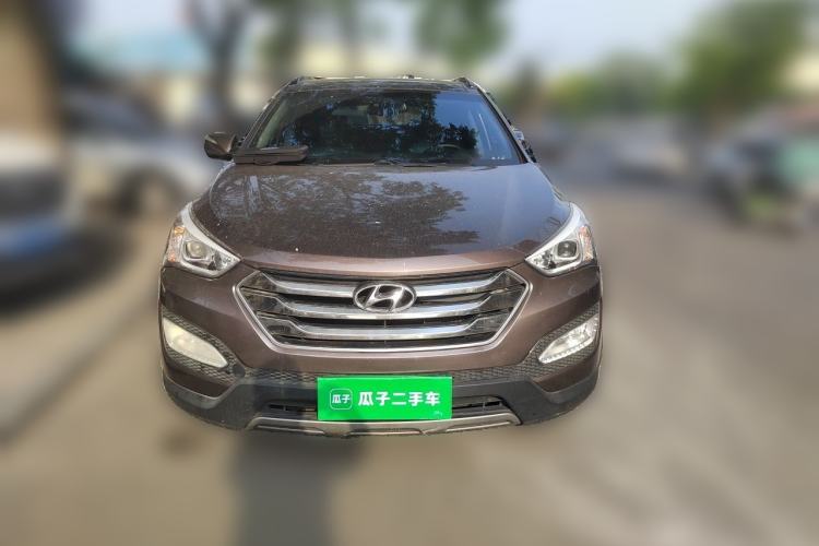 Used Hyundai Santa Fe 2015 2.0T Automatic All-Wheel Drive Smart Version 5 Seats Front