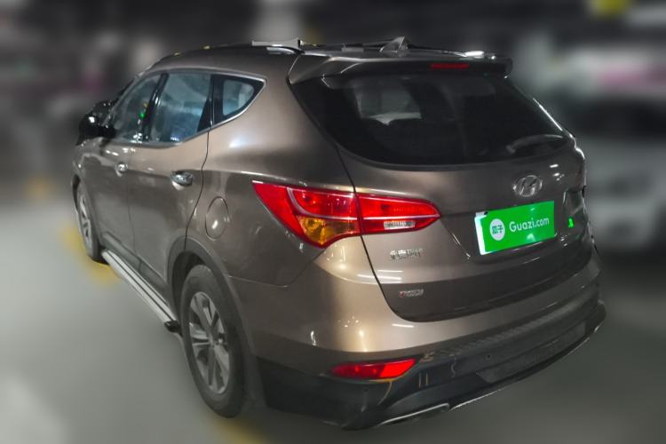 Used Hyundai Santa Fe 2015 2.0T Automatic All-Wheel Drive Smart Version 5 Seats Rear Left 45 Deg