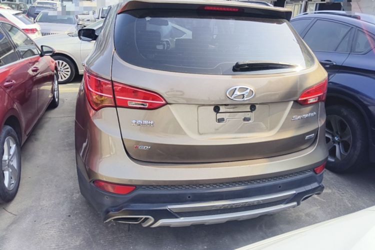 Used Hyundai Santa Fe 2015 2.0T Automatic 4x4 Smart 7-Seater Rear