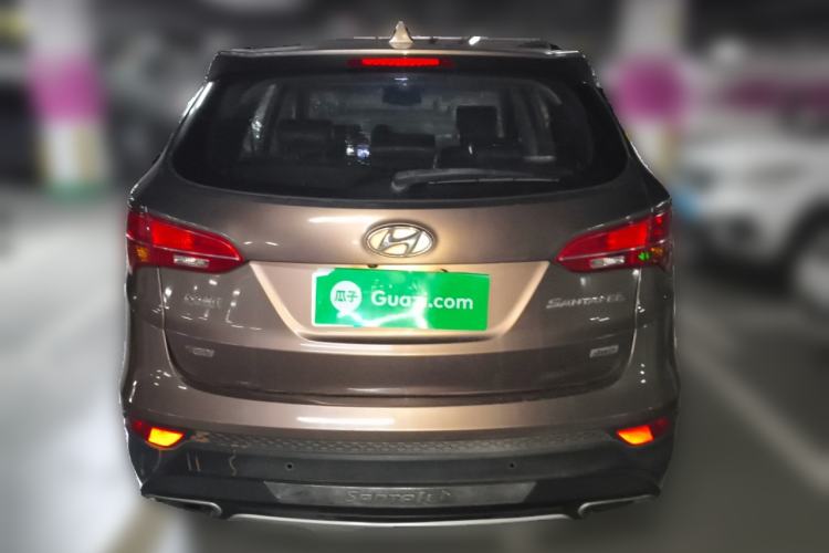 Used Hyundai Santa Fe 2015 2.0T Automatic All-Wheel Drive Smart Version 5 Seats Rear