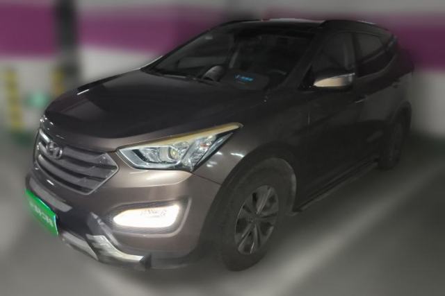 Used Hyundai Santa Fe 2015 2.0T Automatic All-Wheel Drive Smart Version 5 Seats