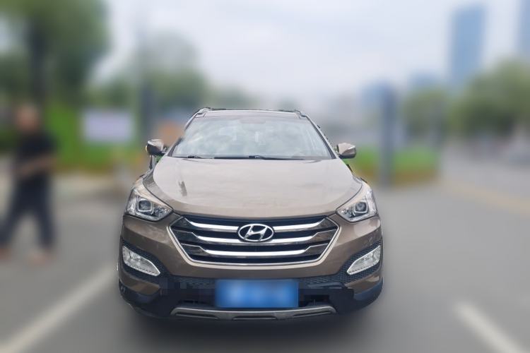 Used Hyundai Santa Fe 2015 2.0T Automatic All-Wheel Drive Smart Version 5 Seats Front