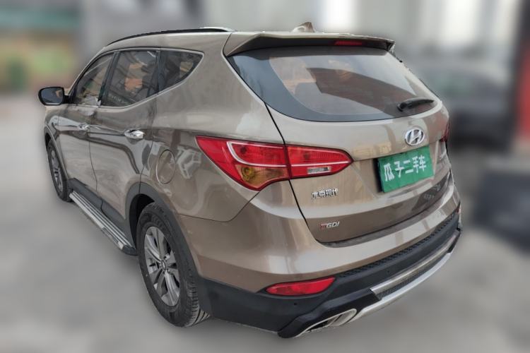 Used Hyundai Santa Fe 2015 2.0T Automatic 4x4 Smart 7-Seater Rear Left 45 Deg