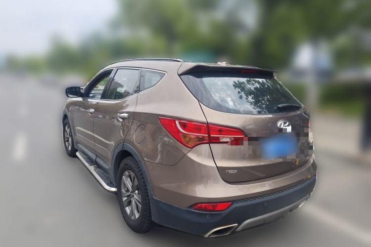 Used Hyundai Santa Fe 2015 2.0T Automatic All-Wheel Drive Smart Version 5 Seats Rear Left 45 Deg