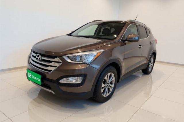 Used Hyundai Santa Fe 2015 2.0T Automatic Two-Wheel Drive Smart Version 5 Seats