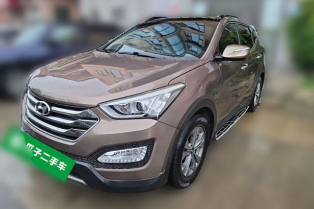 Used Hyundai Santa Fe 2015 2.0T Automatic Two-Wheel Drive Smart Version 5 Seats