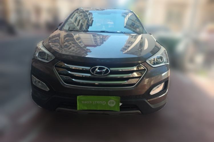 Used Hyundai Santa Fe 2015 2.0T Automatic Two-Wheel Drive Smart Version 5 Seats Front