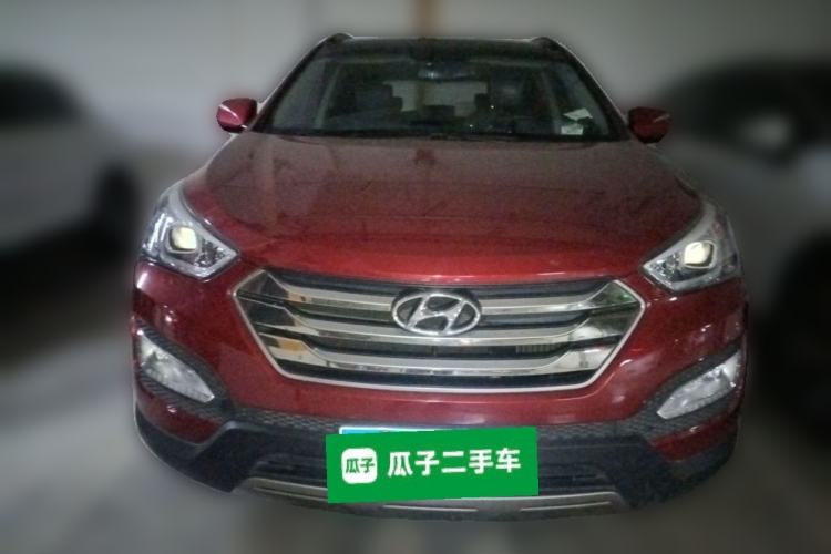 Used Hyundai Santa Fe 2015 2.0T Automatic All-Wheel Drive Smart Version 5 Seats Front