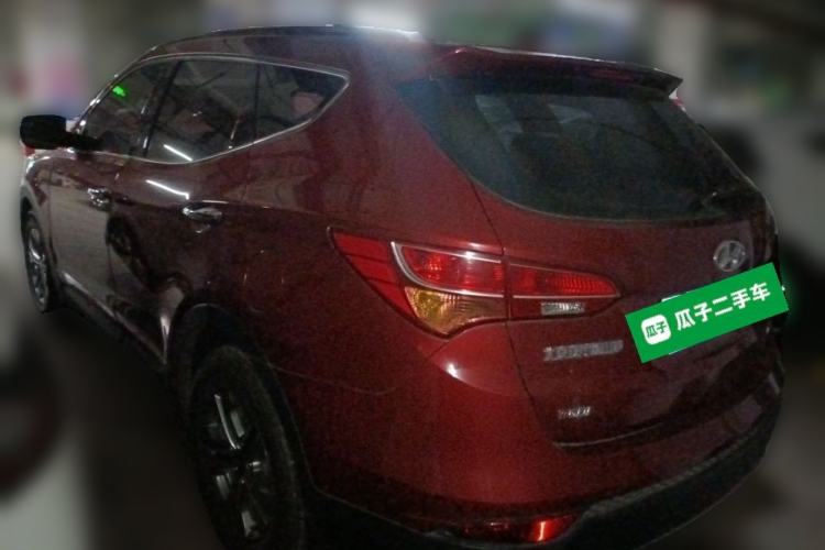 Used Hyundai Santa Fe 2015 2.0T Automatic All-Wheel Drive Smart Version 5 Seats Rear Left 45 Deg