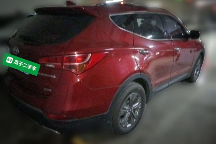 Used Hyundai Santa Fe 2015 2.0T Automatic All-Wheel Drive Smart Version 5 Seats Rear Right 45 Deg