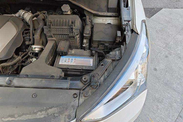 Used Hyundai Santa Fe 2015 2.0T Automatic 4x4 Smart 7-Seater Engine Bay Left