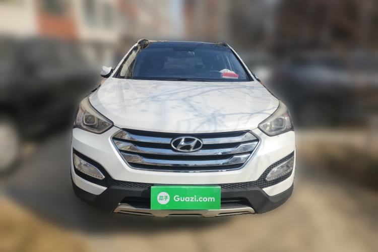 Used Hyundai Santa Fe 2015 2.0T Automatic Two-Wheel Drive Smart Version 5 Seats Front