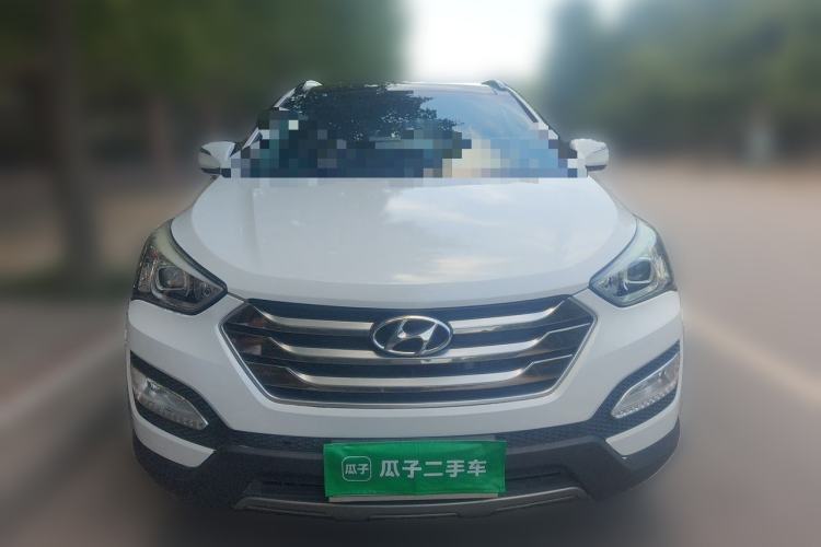 Used Hyundai Santa Fe 2015 2.0T Automatic Two-Wheel Drive Smart Version 5 Seats Front