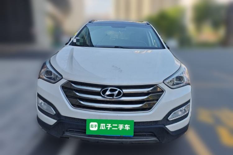 Used Hyundai Santa Fe 2015 2.0T Automatic All-Wheel Drive Smart Version 5 Seats Front