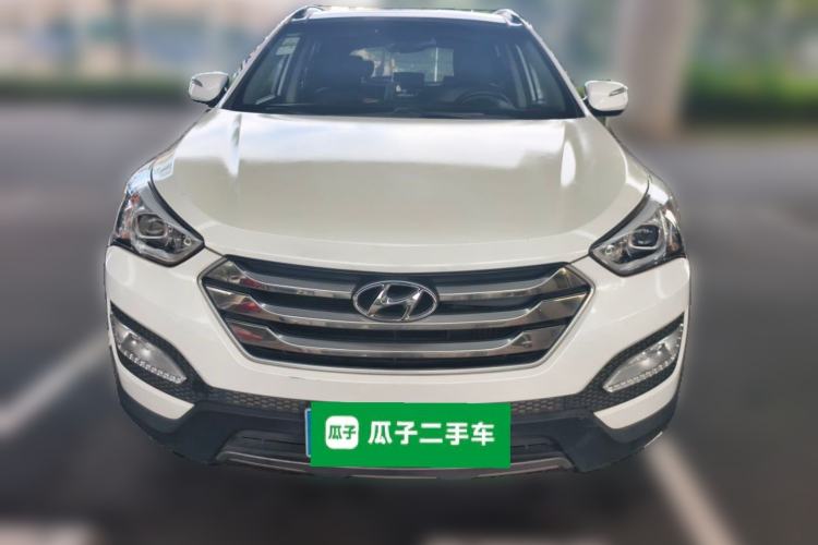 Used Hyundai Santa Fe 2015 2.0T Automatic Two-Wheel Drive Smart Version 5 Seats Front