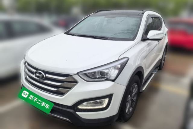 Used Hyundai Santa Fe 2015 2.0T Automatic 4x4 Smart 7-Seater