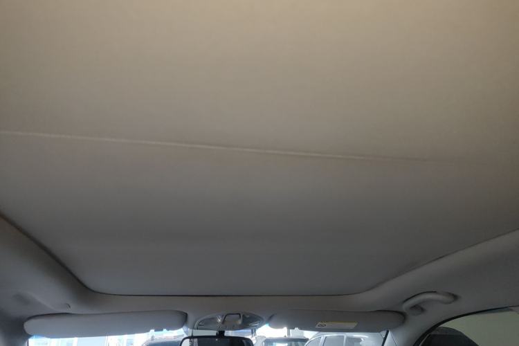 Used Hyundai Santa Fe 2015 2.0T Automatic All-Wheel Drive Smart Version 5 Seats Headliner