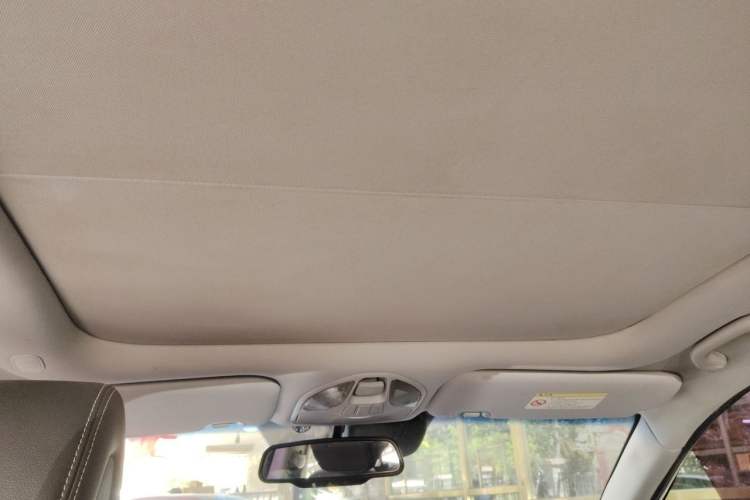 Used Hyundai Santa Fe 2015 2.0T Automatic 4x4 Top-Grade 7-Seater Headliner