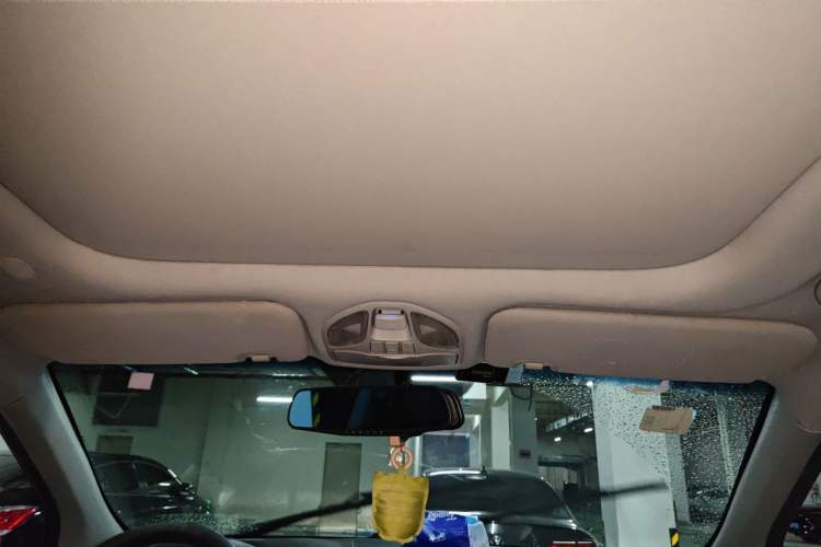 Used Hyundai Santa Fe 2015 2.0T Automatic 4x4 Smart 7-Seater Headliner