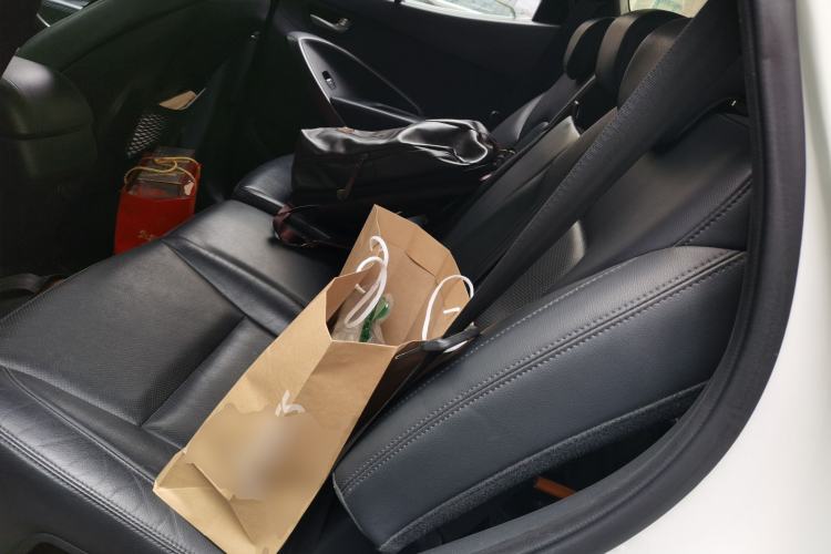 Used Hyundai Santa Fe 2015 2.0T Automatic Two-Wheel Drive Smart Version 5 Seats Left Rear Seat