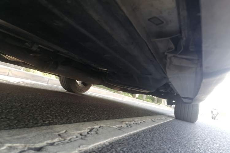 Used Hyundai Santa Fe 2015 2.0T Automatic 4x4 Smart 7-Seater Left Side Sill