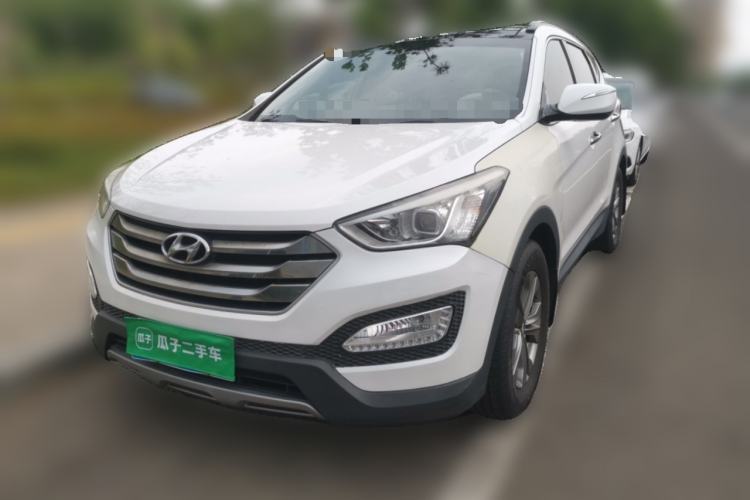 Used Hyundai Santa Fe 2015 2.0T Automatic 4x4 Smart 7-Seater Guazi used car, China used car export, Used car for sale, Used  cars, Cheapest cars for sale