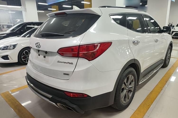 Used Hyundai Santa Fe 2015 2.0T Automatic All-Wheel Drive Smart Version 5 Seats Rear
