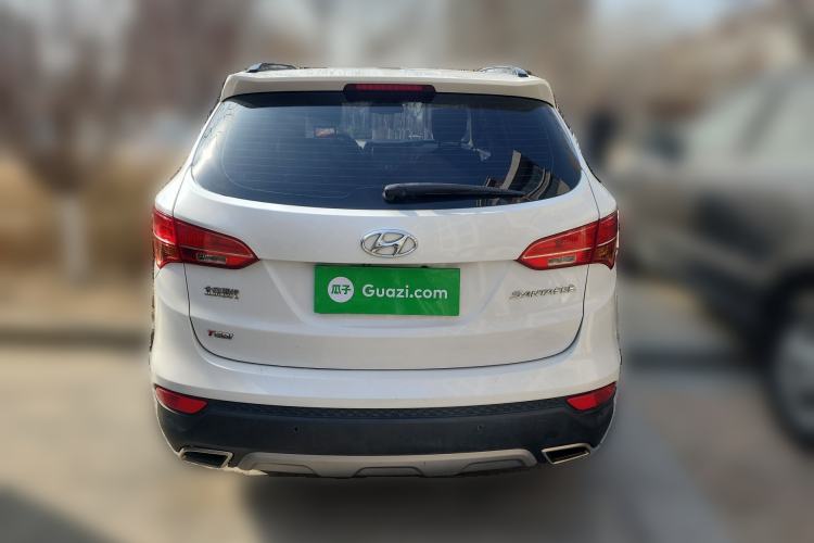 Used Hyundai Santa Fe 2015 2.0T Automatic Two-Wheel Drive Smart Version 5 Seats Rear