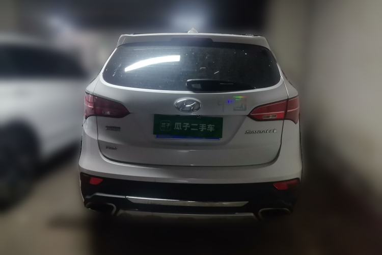Used Hyundai Santa Fe 2015 2.0T Automatic Two-Wheel Drive Smart Version 5 Seats Rear