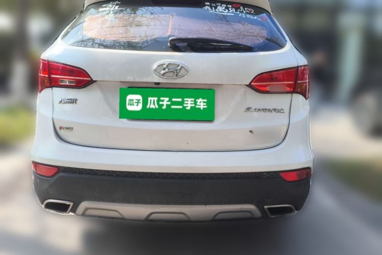 Used Hyundai Santa Fe 2015 2.0T Automatic Two-Wheel Drive Smart Version 5 Seats Rear