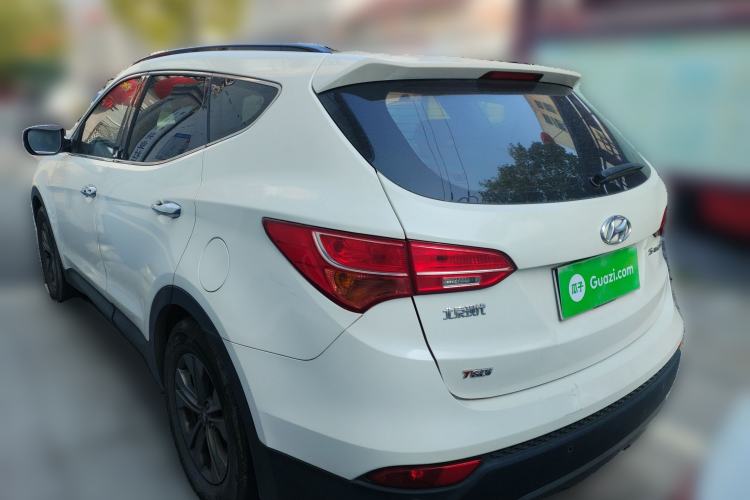 Used Hyundai Santa Fe 2015 2.0T Automatic Two-Wheel Drive Smart Version 5 Seats Rear Left 45 Deg