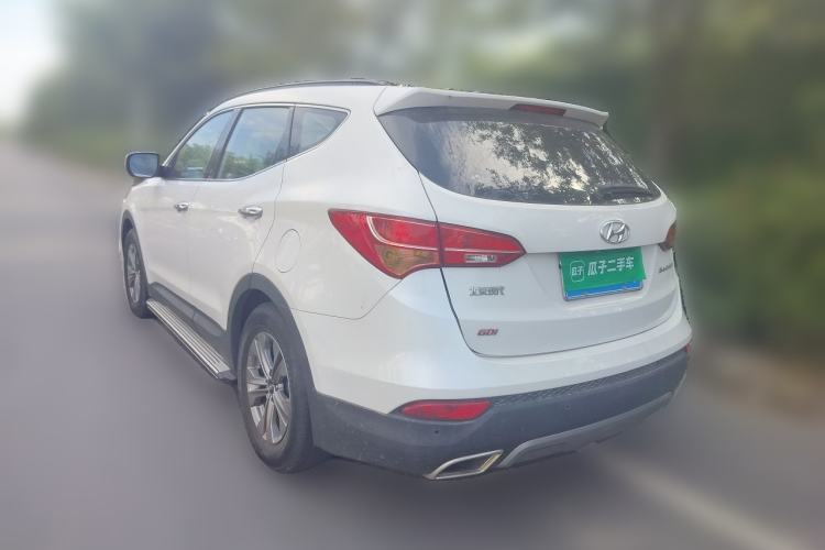 Used Hyundai Santa Fe 2015 2.4L Automatic Two-Wheel Drive Smart Version 5 Seats Rear Left 45 Deg