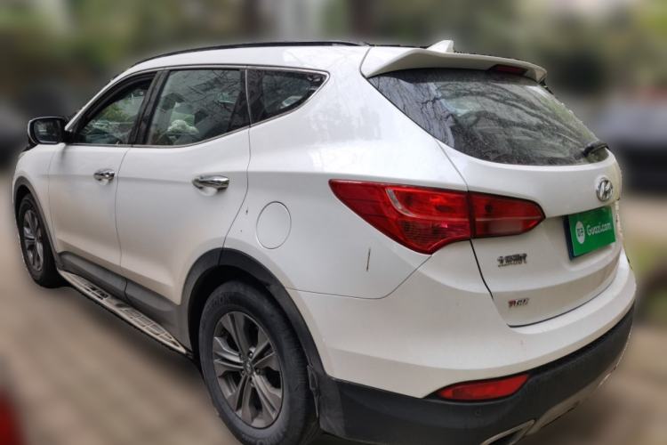 Used Hyundai Santa Fe 2015 2.0T Automatic Two-Wheel Drive Smart Version 5 Seats Rear Left 45 Deg