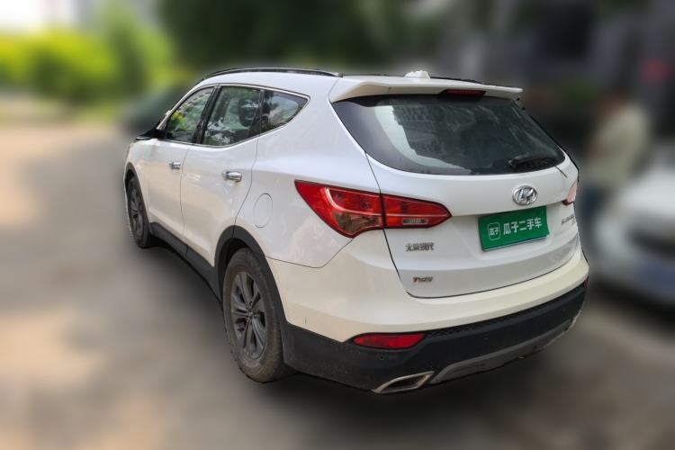 Used Hyundai Santa Fe 2015 2.0T Automatic Two-Wheel Drive Smart Version 5 Seats Rear Left 45 Deg