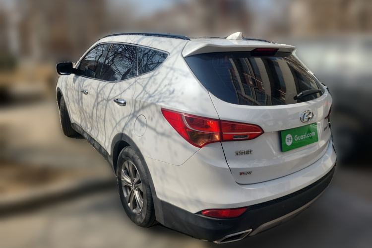 Used Hyundai Santa Fe 2015 2.0T Automatic Two-Wheel Drive Smart Version 5 Seats Rear Left 45 Deg