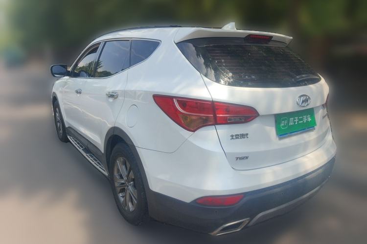 Used Hyundai Santa Fe 2015 2.0T Automatic Two-Wheel Drive Smart Version 5 Seats Rear Left 45 Deg