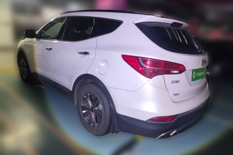 Used Hyundai Santa Fe 2015 2.0T Automatic Two-Wheel Drive Smart Version 5 Seats Rear Left 45 Deg
